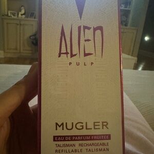 The New Mugler Alien Pulp Eau de Parfum Fruitee